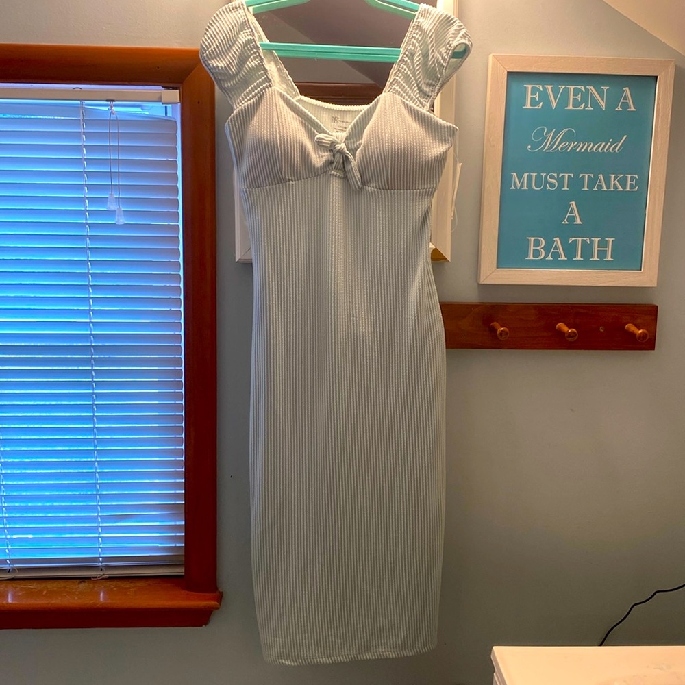 No boundaries, mint green stretchy dress